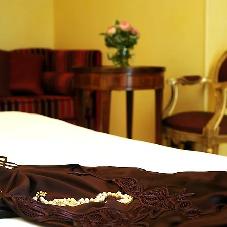 Отель Duse Рим