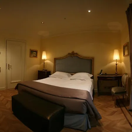 杜斯别墅酒店 酒店 4*